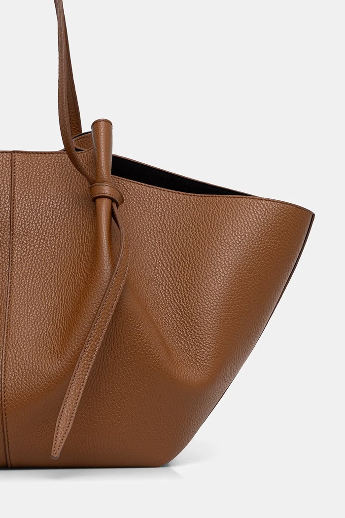 Akcesoria Yuzefi torebka shopper damska skórzana LARGE MOCHI YUZSS26.HB.LM.L069 brązowy