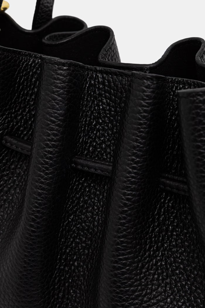 Yuzefi torebka crossbody damska skórzana MINI SCALLOP czarny YUZPF26.HB.MST.L034