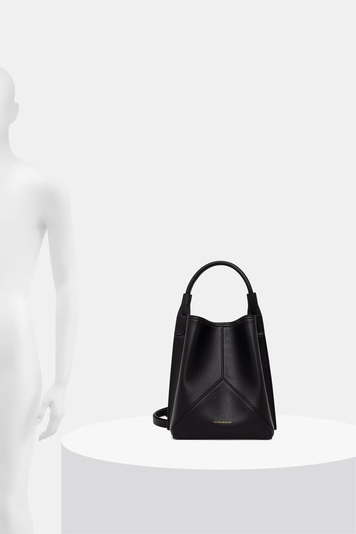 Victoria Beckham сумочка для женщин кожаная Victoria B326AAC007564A
