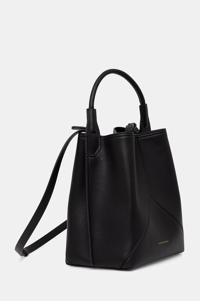 Victoria Beckham сумочка для женщин кожаная Victoria B326AAC007564A чёрный AW26