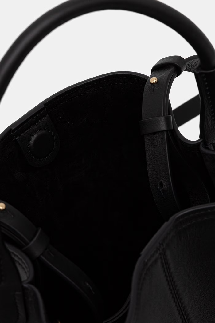 Victoria Beckham сумочка для женщин кожаная Victoria чёрный B326AAC007564A