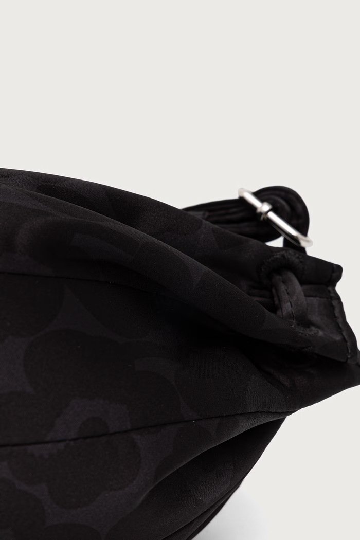Torba za žene Marimekko 096261 crna