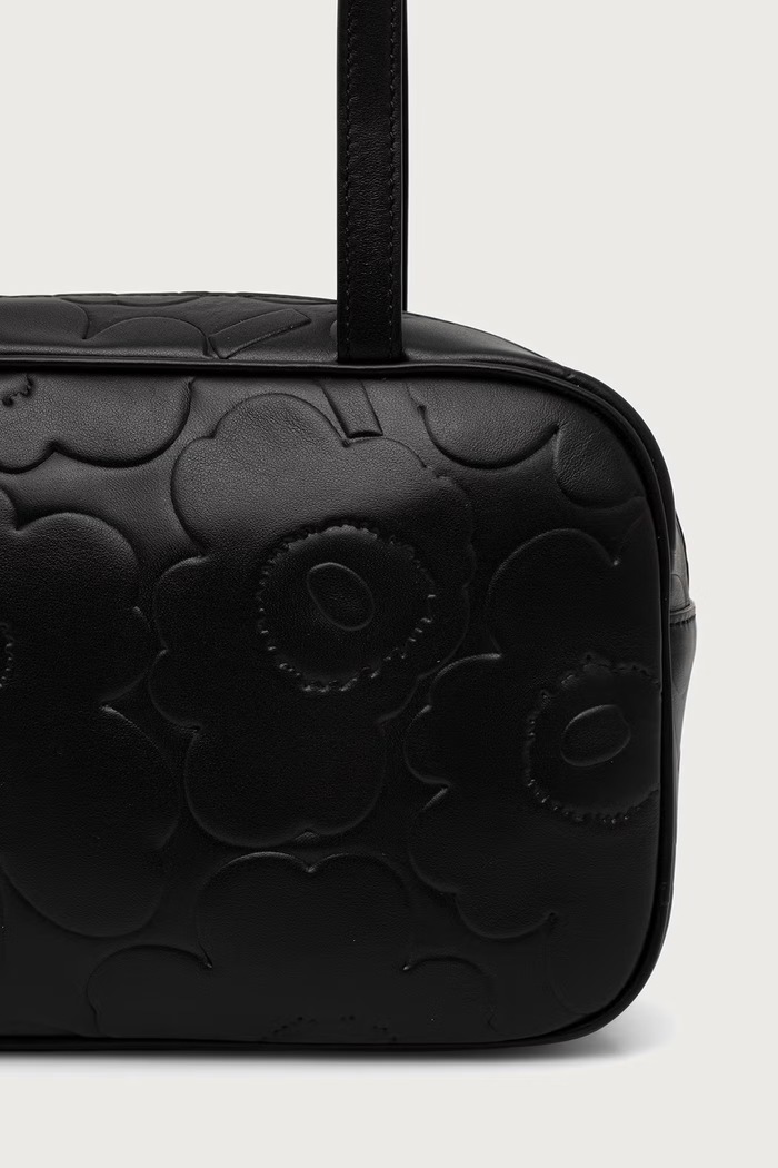 Αξεσουάρ Marimekko Μικρή τσάντα γυναικεία δερμάτινη 096094 μαύρο