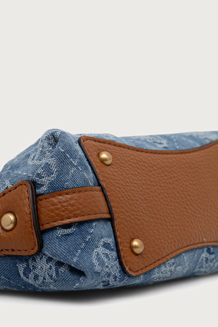Guess mala torba hobo za žene s pamukom CAMDEN plava HWDB93.08720
