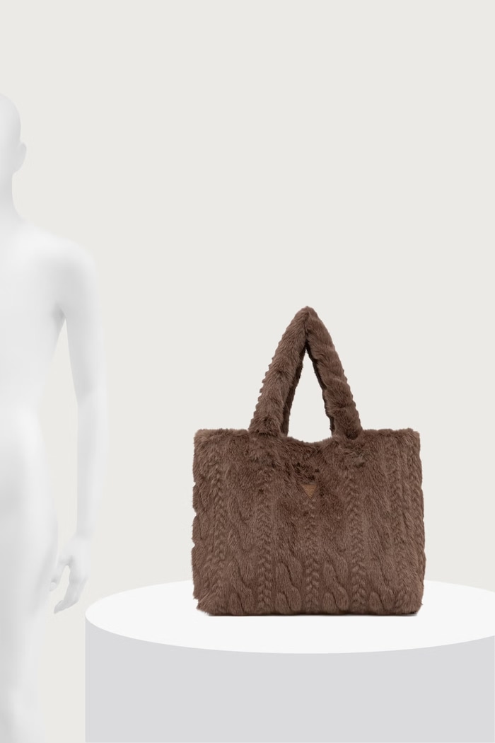 Guess Шопинг чанта дамска ILDE W6BZ14.W4361