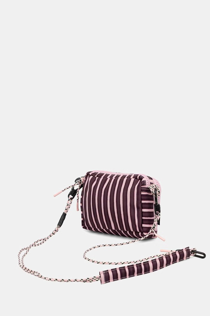 Akcesoria Marimekko torebka crossbody damska 095853 różowy