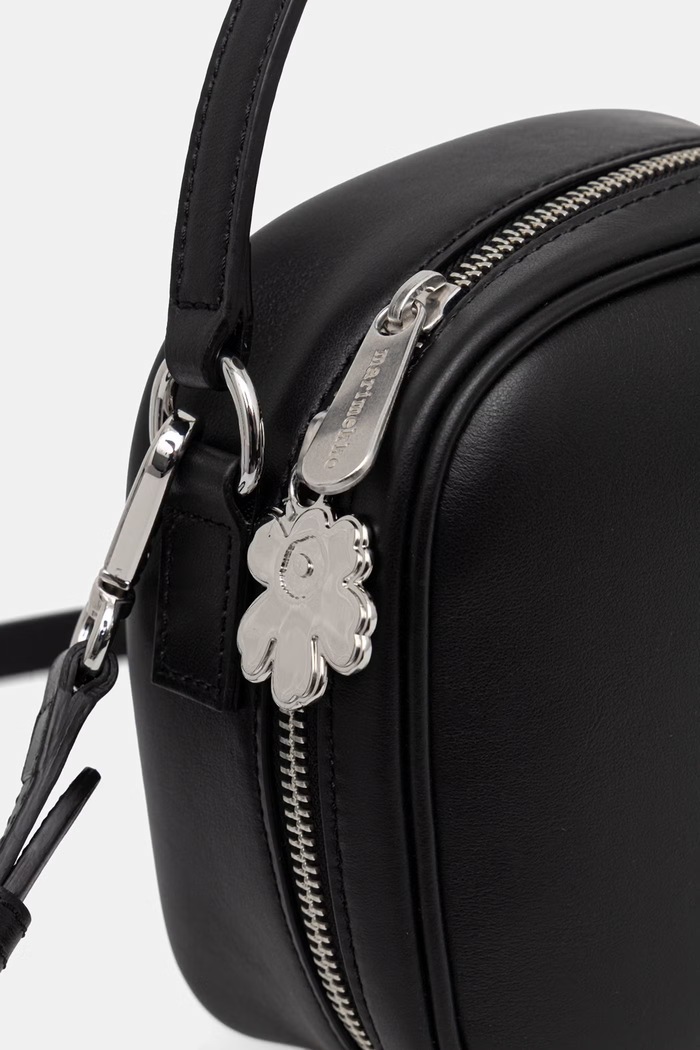 Marimekko crossbody kabelka dámska kožená čierna 096164