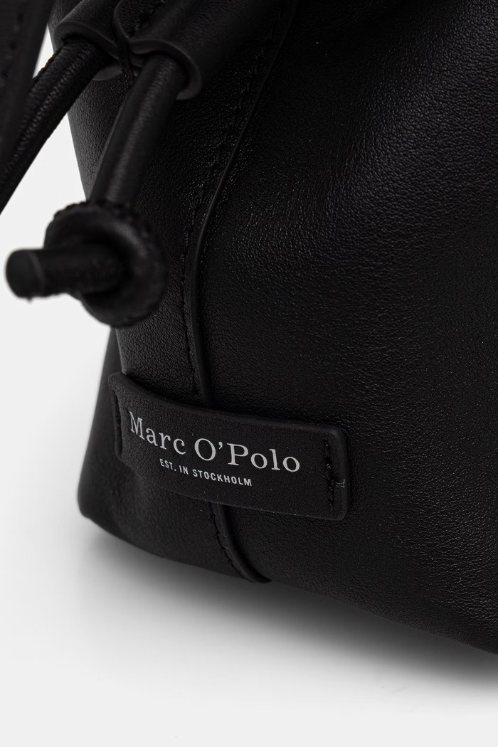 Marc O'Polo torebka crossbody damska skórzana 5000010837 czarny
