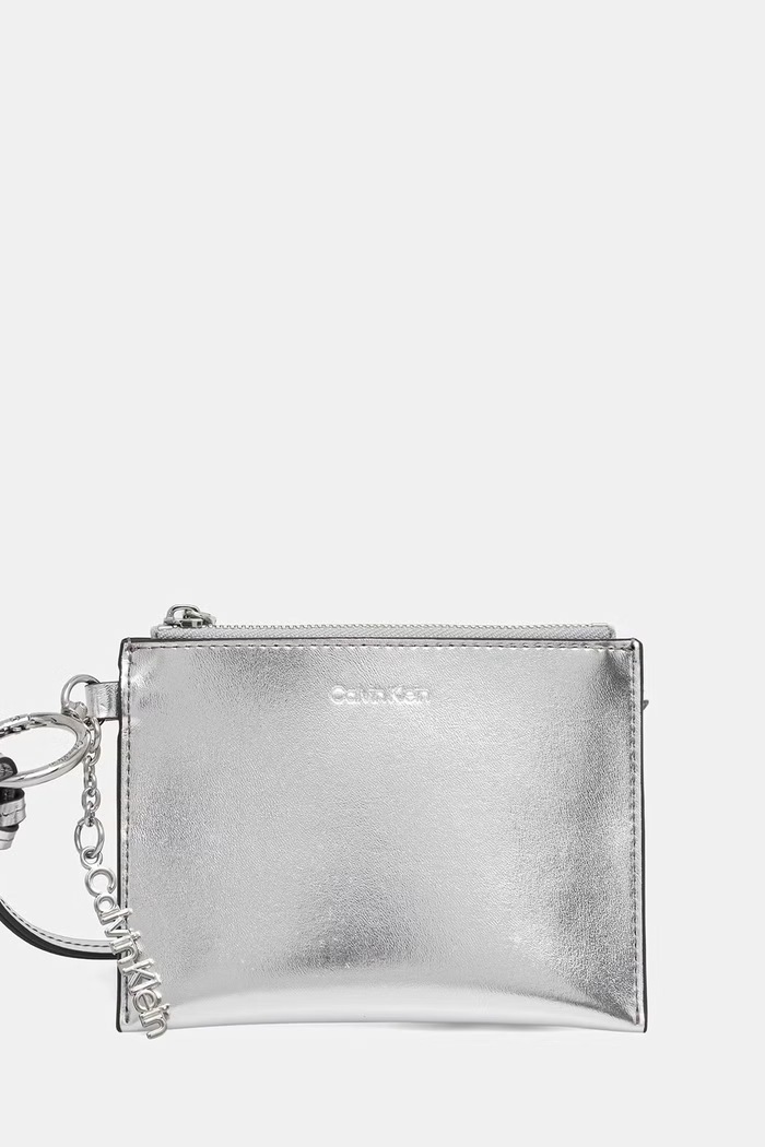 Calvin Klein portfel damski skórzany srebrny LV04F1263G