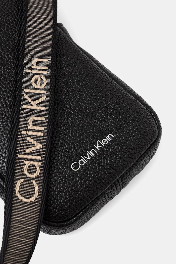 Calvin Klein pokrowiec na telefon damski z imitacji skóry czarny LV04F1222G