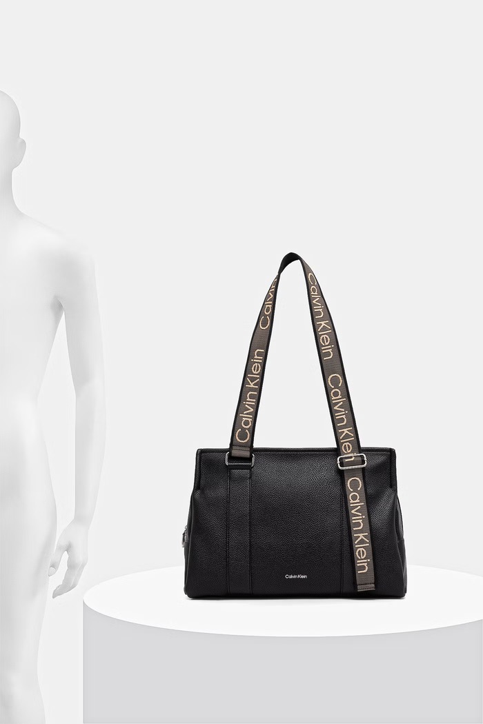 Calvin Klein kabelka typu tote dámska z imitácie kože LV04F3644G