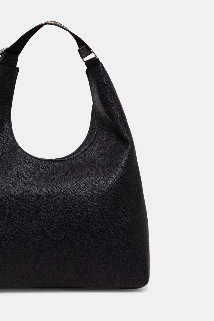 Dodatki Calvin Klein hobo torbica ženska iz umetnega usnja LV04F3643G črna