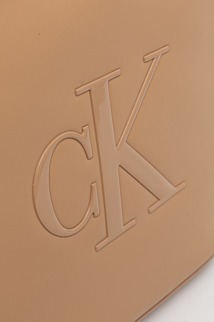 Calvin Klein geantă shopper pentru femei, cu imitație de piele bej LV04F3562G