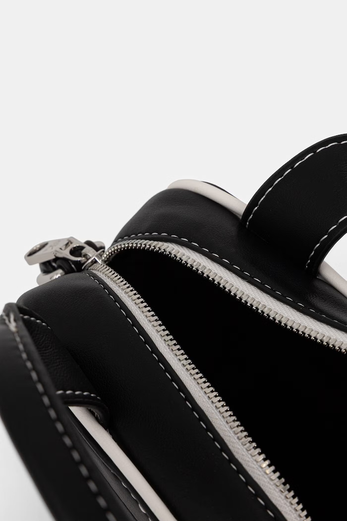 Calvin Klein crossbody torbica ženska iz umetnega usnja LV04F1257G črna