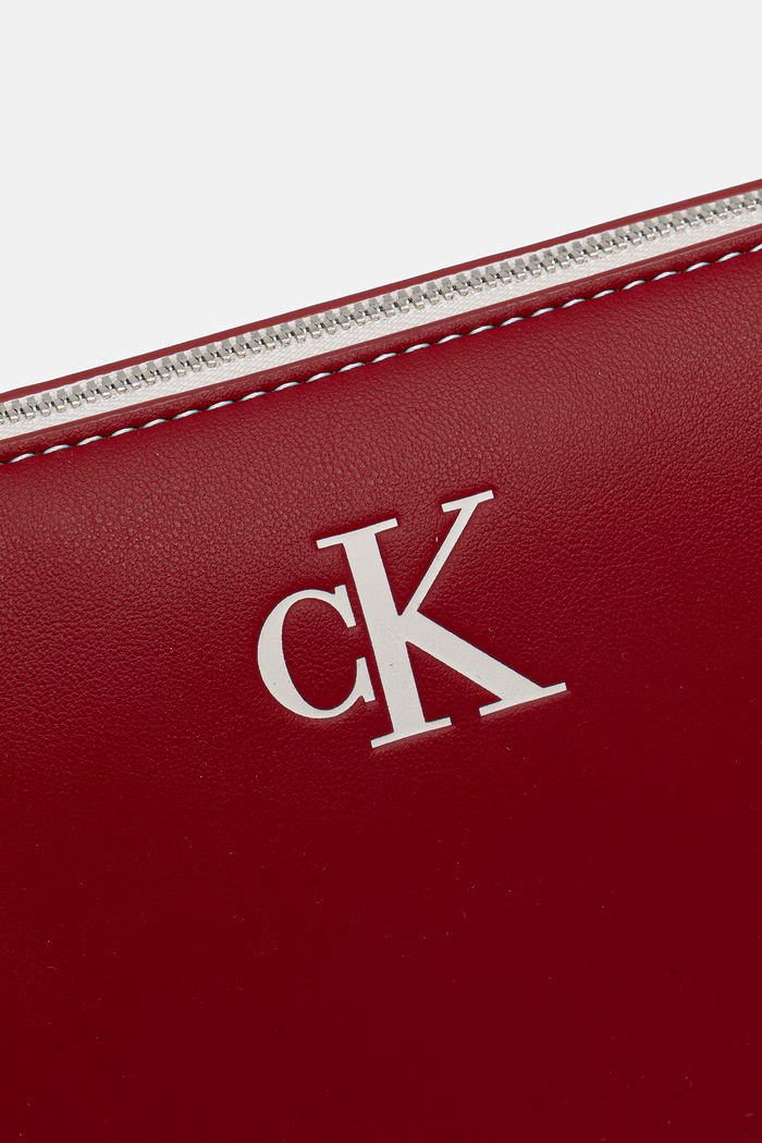 Akcesoria Calvin Klein torebka hobo damska z imitacji skóry LV04F1220G czerwony