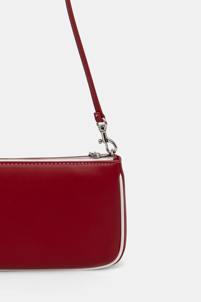 Calvin Klein torebka hobo damska z imitacji skóry czerwony LV04F1220G