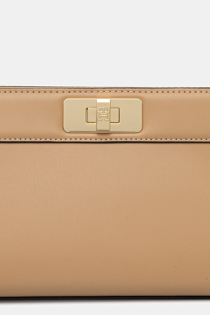 Tommy Hilfiger geantă plic pentru femei, cu imitație de piele bej AW0AW18727