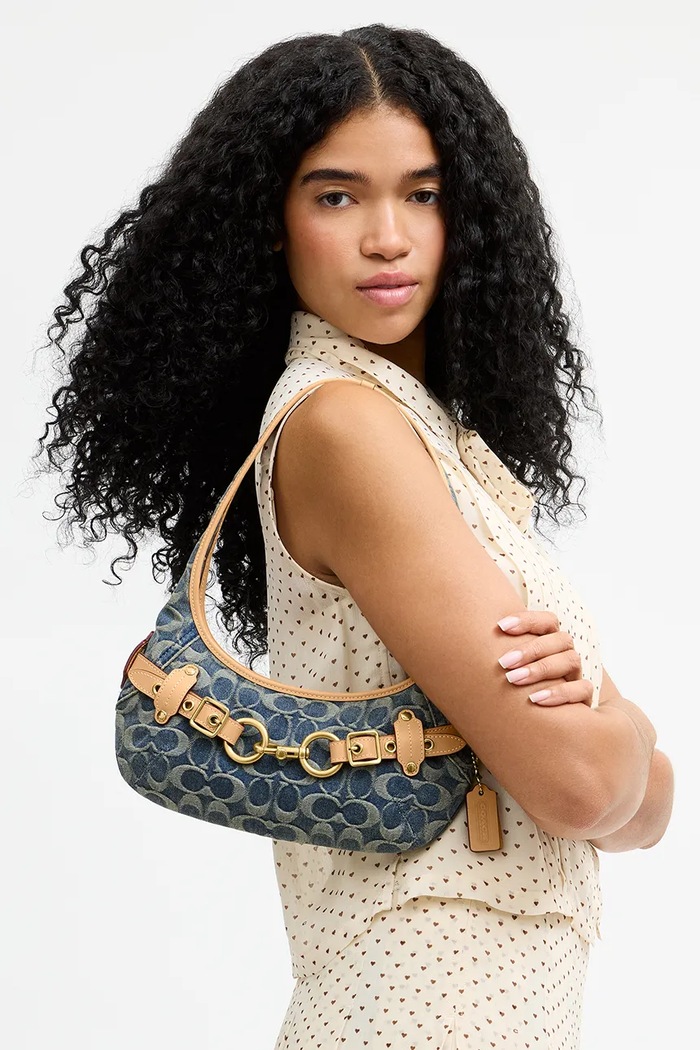 Coach torebka hobo damska jeansowa Belted Ergo Shoulder Bag 26 CEN94