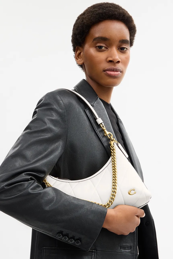 Coach torebka crossbody damska skórzana Soft Quilted Juliet Shoulder Bag 25 CEM90