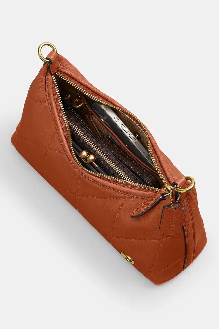 Coach torebka crossbody damska skórzana Soft Quilted Juliet Shoulder Bag 25 brązowy CDZ65