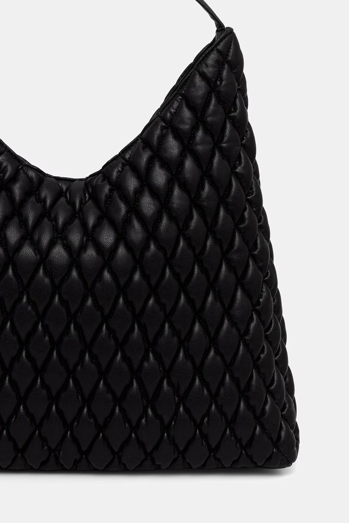 Akcesoria DKNY torebka hobo damska z imitacji skóry PAULA R62AZO07 czarny
