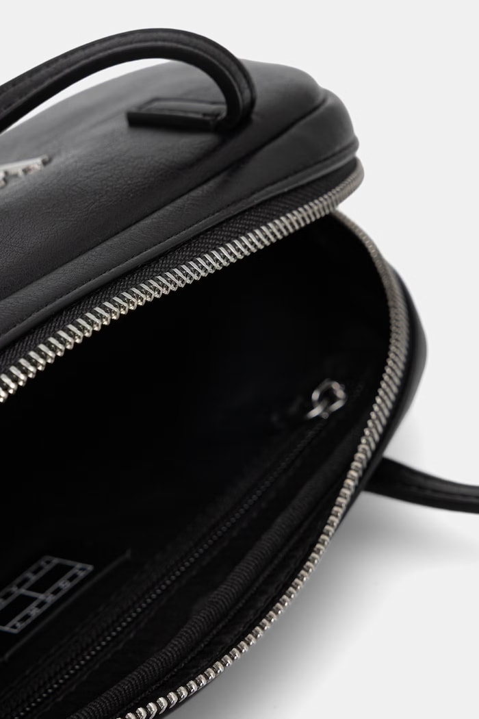 Tommy Jeans geantă baguette pentru femei, cu imitație de piele AW0AW18787 negru