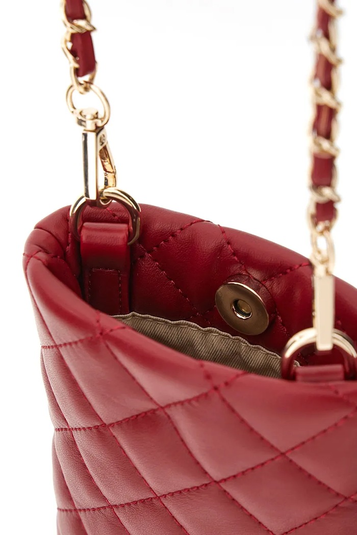 Dziewczynka Guess torebka crossbody dziecięca z imitacji skóry J6BZ02.W3953.9BY2 bordowy