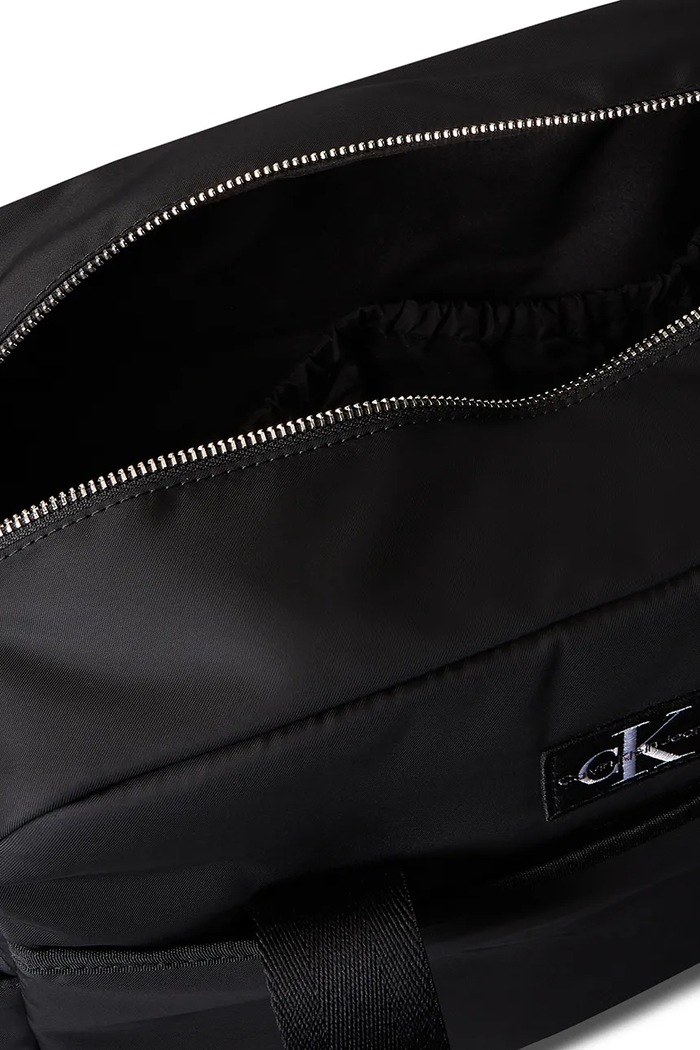 Akcesoria Calvin Klein Jeans torba IU0IU00760.9BY2 czarny