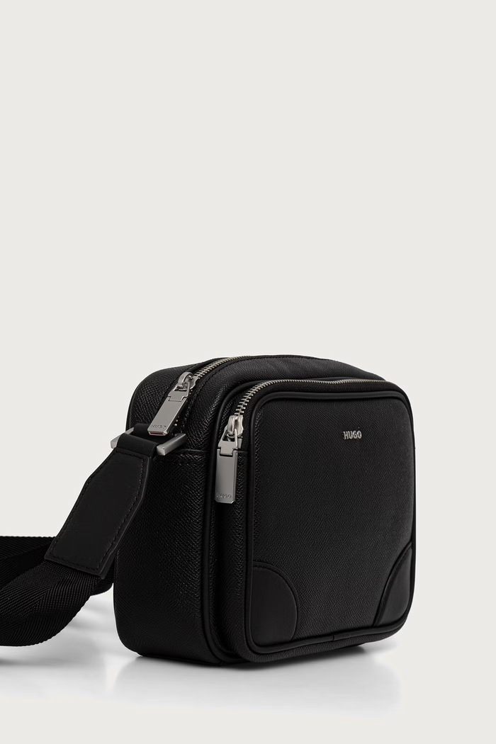 HUGO Geantă mică pentru bărbați din piele GO-BAG EW 50573483 negru AW26