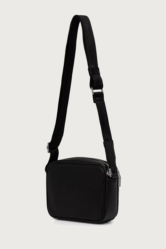 Accesorii HUGO Geantă mică pentru bărbați din piele GO-BAG EW 50573483 negru