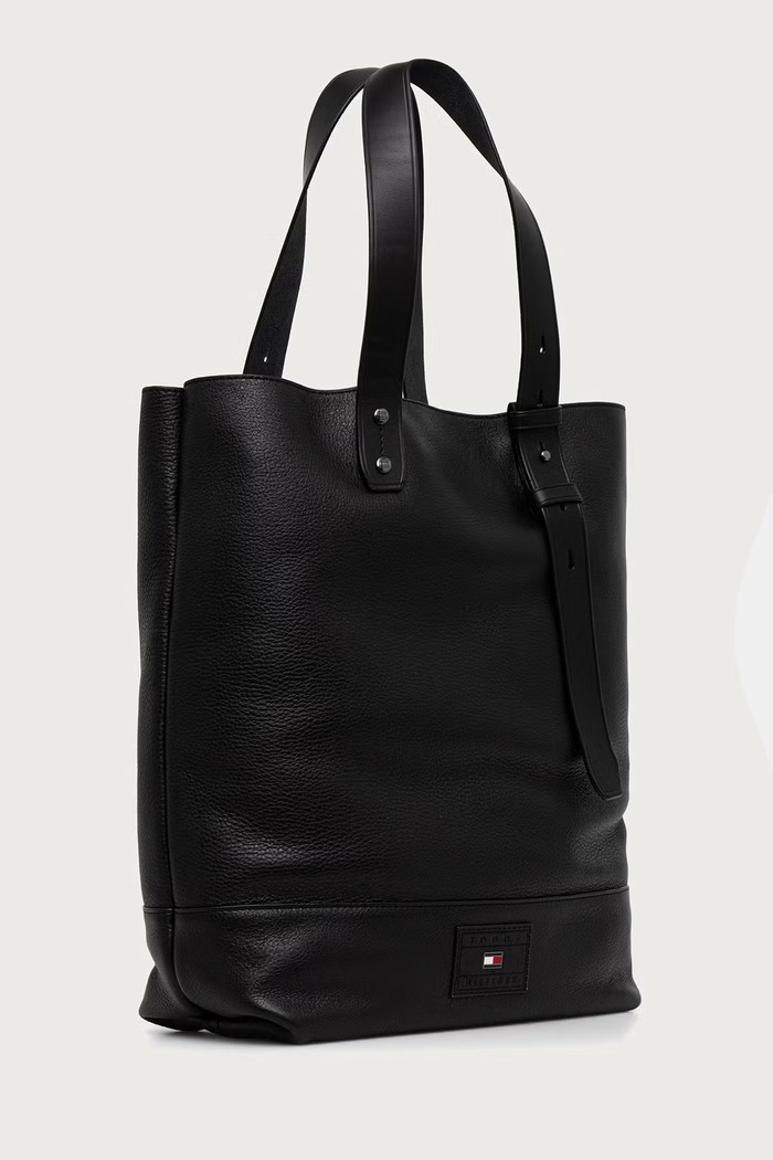 Tommy Hilfiger Torba męska skórzana AM0AM14998 czarny AW26