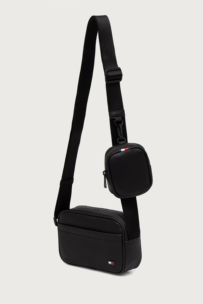 Tommy Hilfiger saszetka męska z imitacji skóry AM0AM14981 czarny AW26
