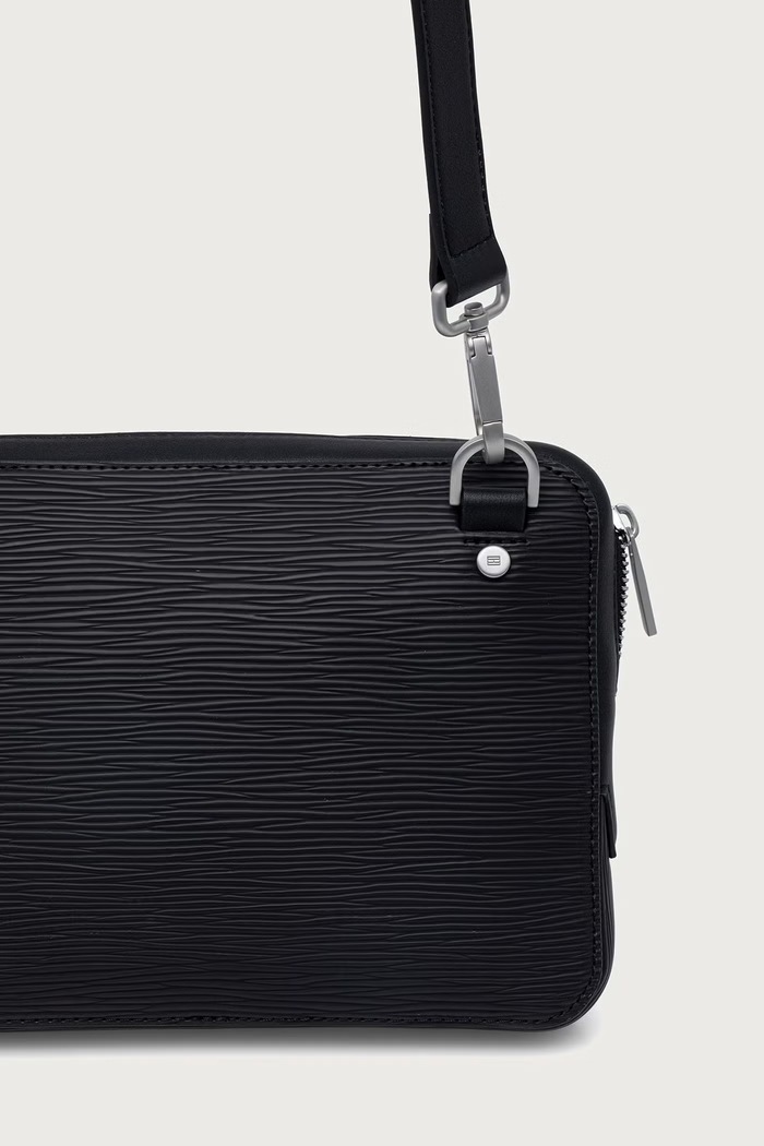 Dodaci Tommy Hilfiger Mala torba za muškarce AM0AM14704 crna