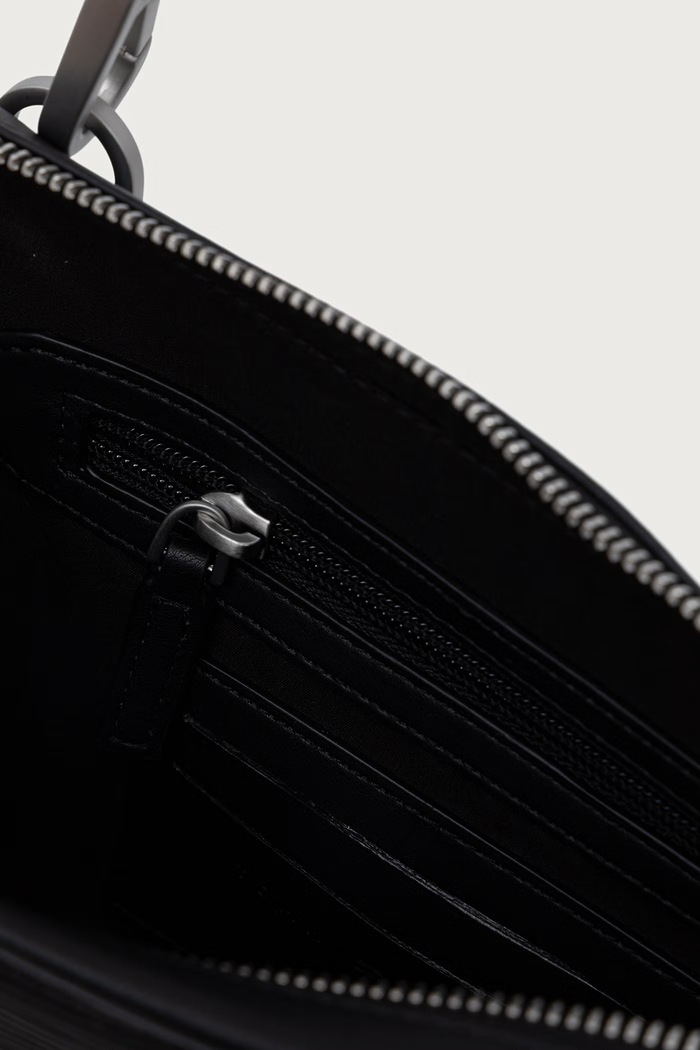 Mala torba za muškarce Tommy Hilfiger crna AM0AM14704