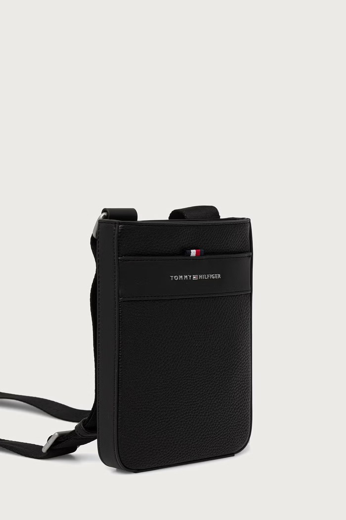Tommy Hilfiger saszetka męska z imitacji skóry AM0AM14697 czarny AW26