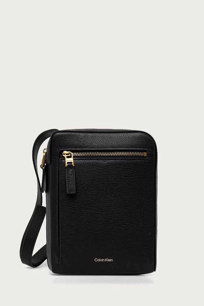 Calvin Klein Mala torba za muškarce od kože crna LV04D1287G