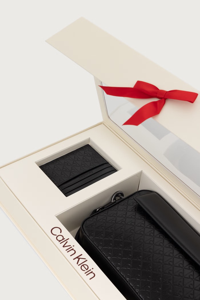 Set s etuijem za muškarce Calvin Klein LV04D0021G crna