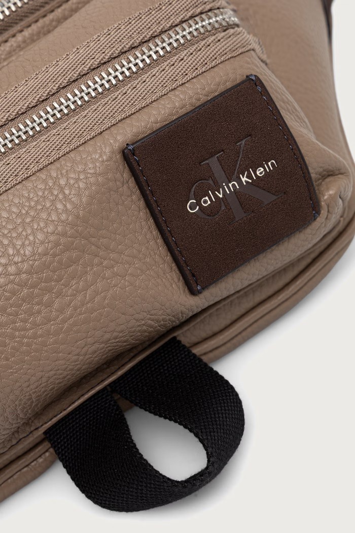Calvin Klein nerka męska z imitacji skóry beżowy LV04D3513G
