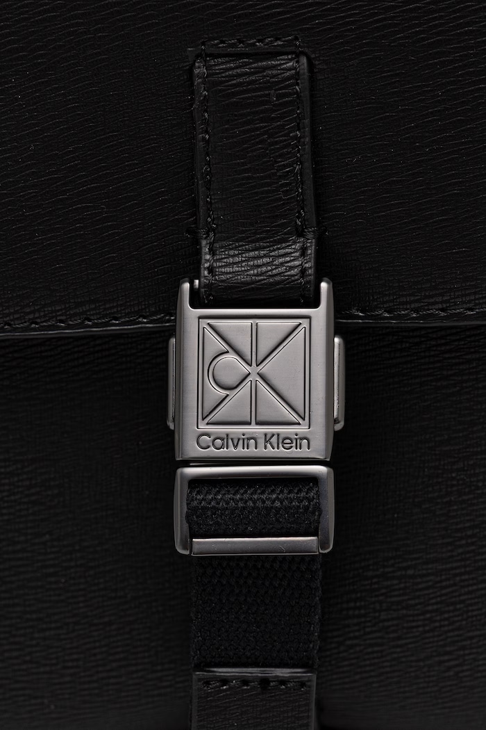 Calvin Klein saszetka męska z imitacji skóry LV04D3506G czarny