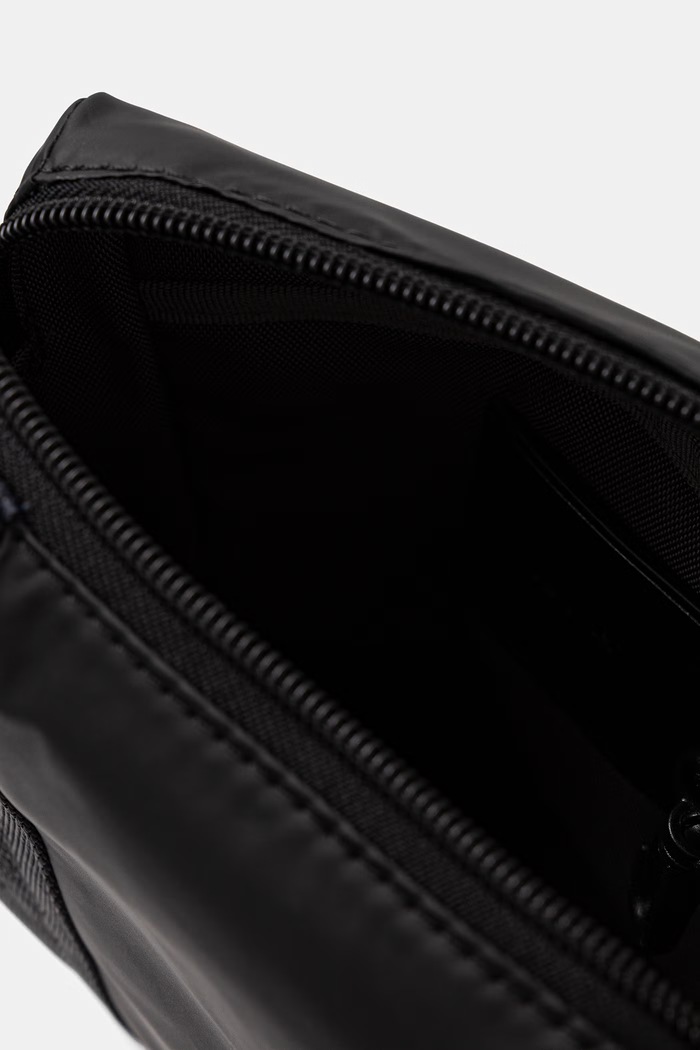 Calvin Klein saszetka męska czarny LV04D3480G