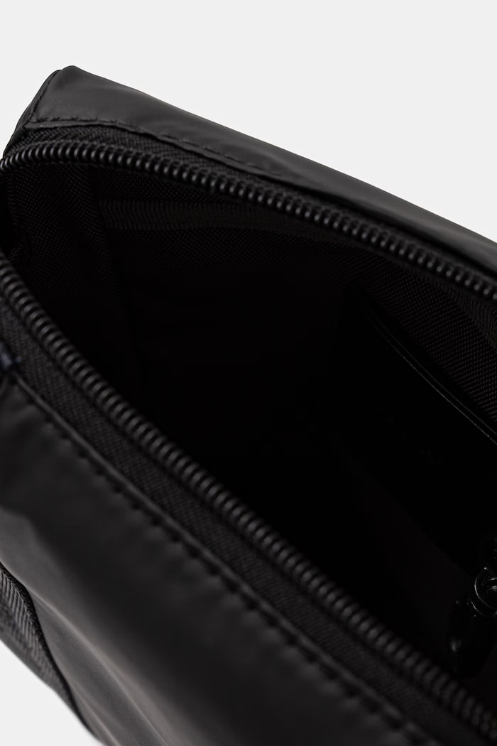 Calvin Klein saszetka męska czarny LV04D3480G