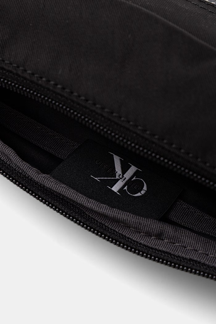 Calvin Klein nerka męska czarny LV04D3458G