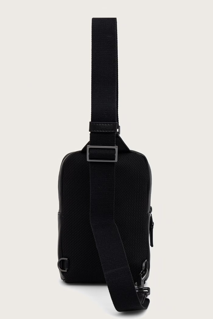Akcesoria Calvin Klein saszetka męska LV04D3507G czarny