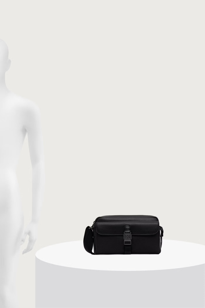 Calvin Klein saszetka męska z imitacji skóry LV04D3505G