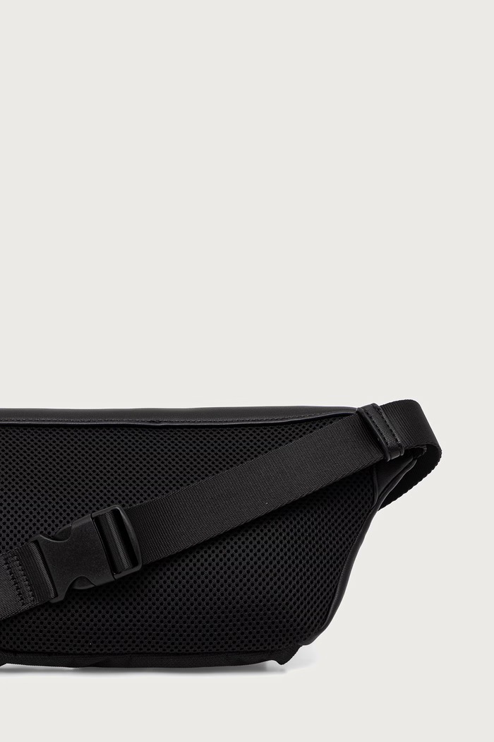 Dodaci Armani Exchange torba oko struka za muškarce XM003231.AF26655 crna