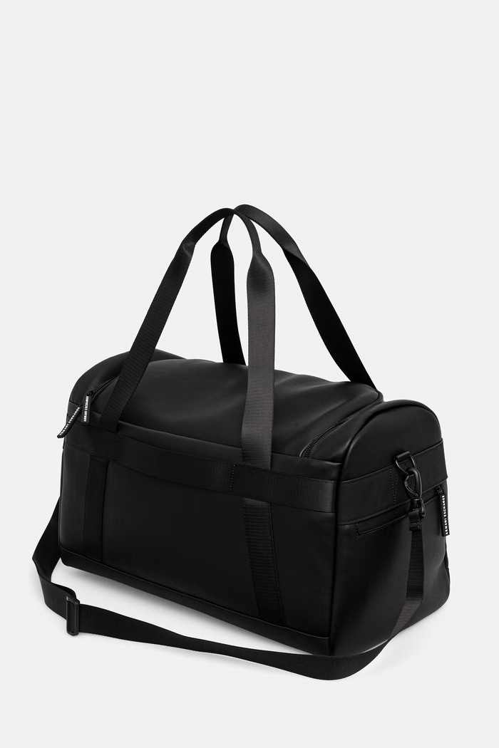Dodaci Armani Exchange putna torba za muškarce od imitacije kože XM003365.AF26679 crna