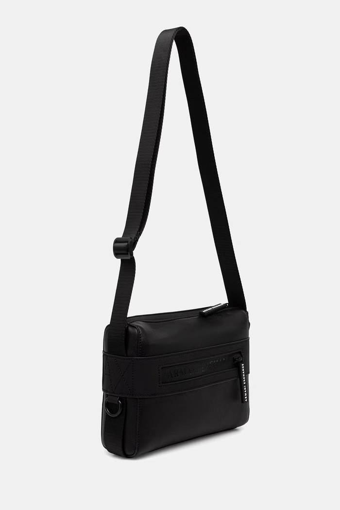 Armani Exchange сумка чоловіча зі штучної шкіри XM003168.AF26679 чорний AW26