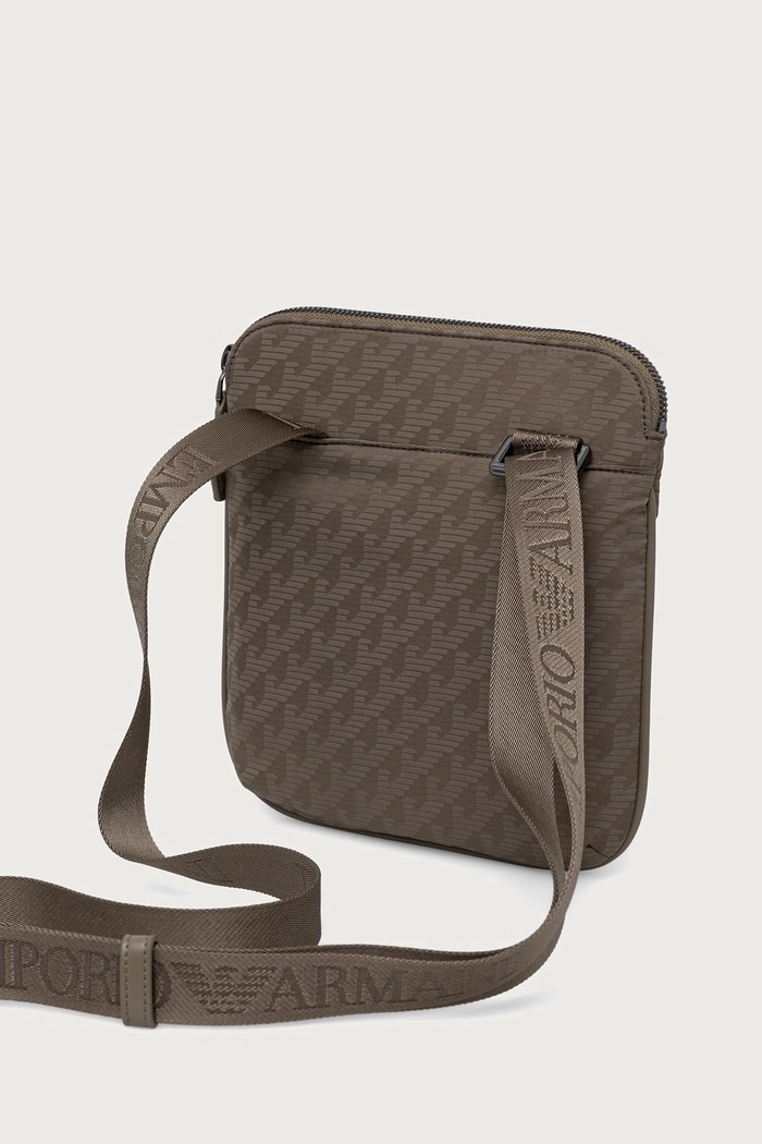 Akcesoria Emporio Armani Saszetka męska EM007050.AF28798 zielony