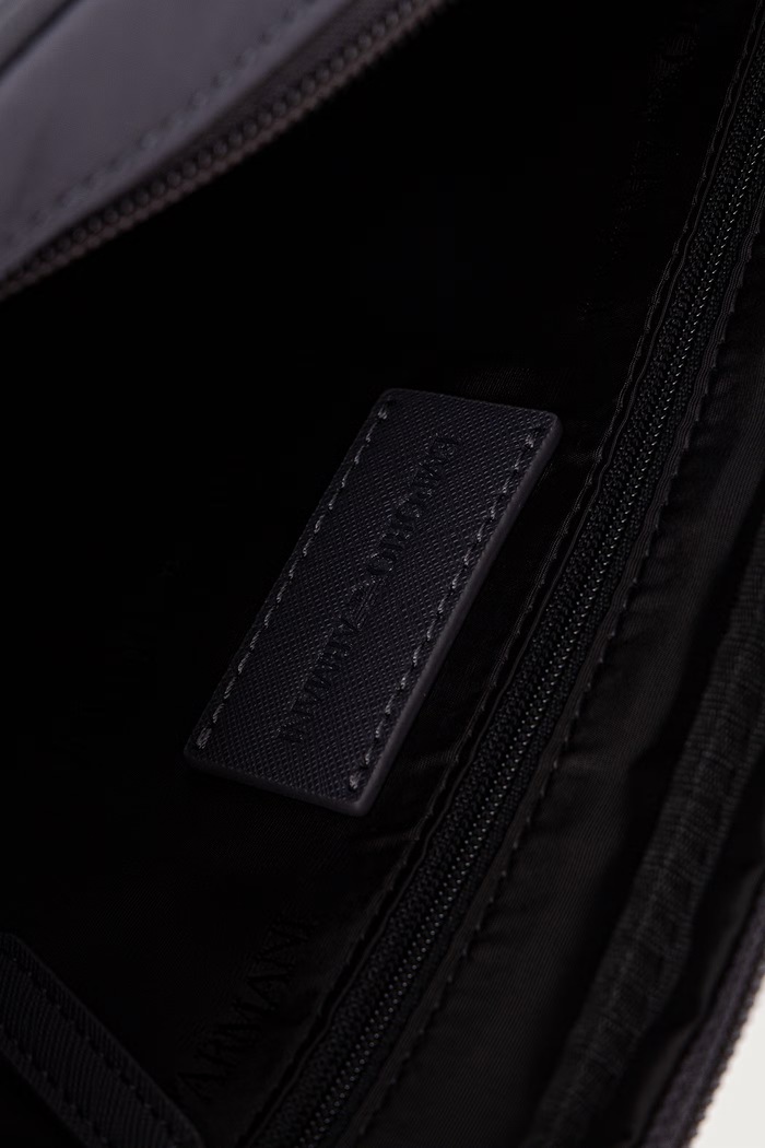 Emporio Armani taštička pánská EM001803.AF28784 šedá