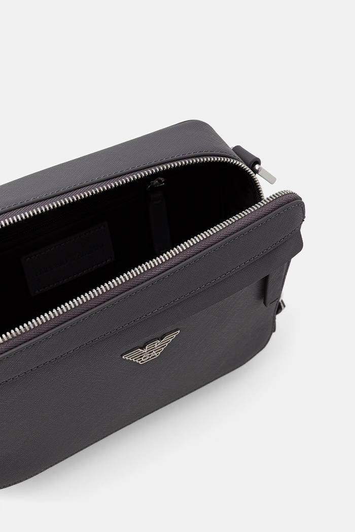 Emporio Armani saszetka męska z imitacji skóry EM001186.AF13805 szary